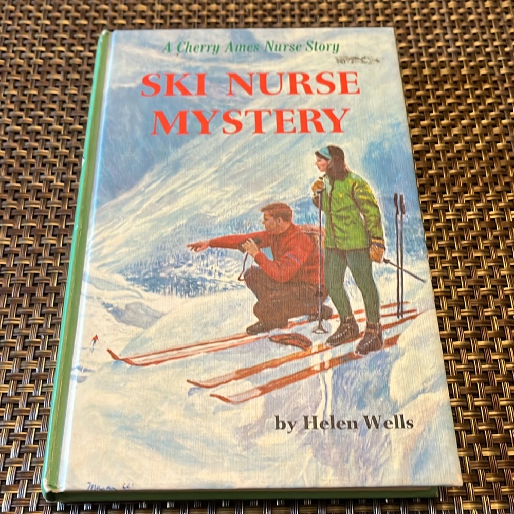 Book - Cherry Ames Ski Nurse Mystery